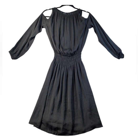 Alfani Smocked Cold Shoulder Blouson A-Line
Dress - Size XL - Picture 4 of 6